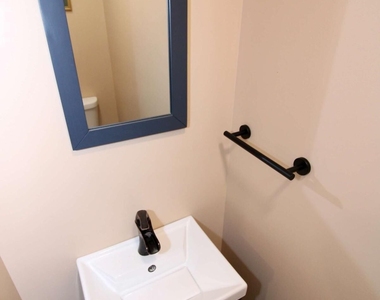 303 Mahan Street - Photo Thumbnail 13