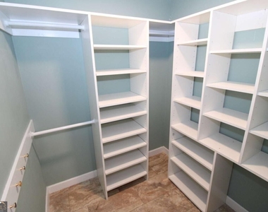 303 Mahan Street - Photo Thumbnail 12