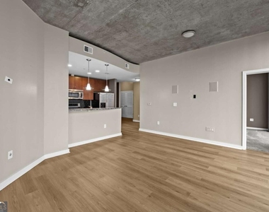 400 W Peachtree Street Nw - Photo Thumbnail 8