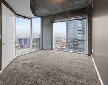 400 W Peachtree Street Nw - Photo Thumbnail 13