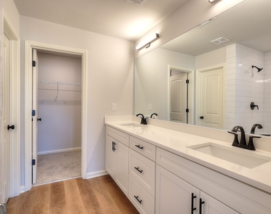 41 Crest Drive - Photo Thumbnail 21