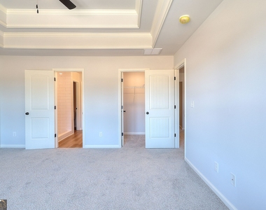 33 Crest Drive - Photo Thumbnail 17