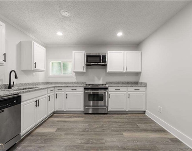 4755 Kent Road - Photo Thumbnail 10