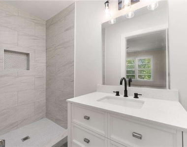 4755 Kent Road - Photo Thumbnail 13