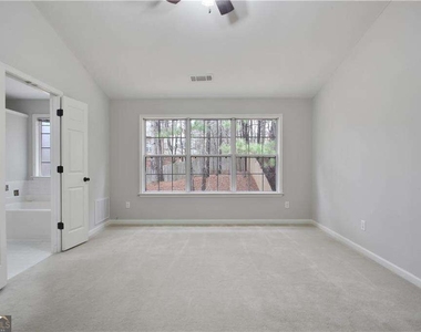 3644 Kentford Lane - Photo Thumbnail 9