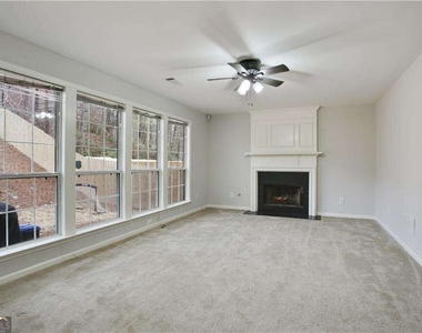 3644 Kentford Lane - Photo Thumbnail 4