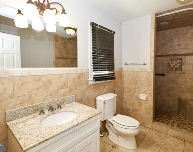 5075 Winters Chapel Road - Photo Thumbnail 14