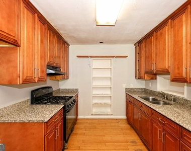5075 Winters Chapel Road - Photo Thumbnail 6