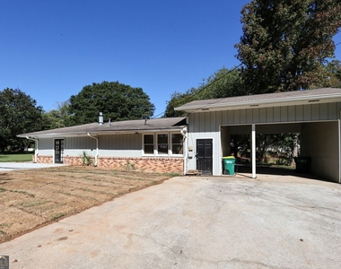 5075 Winters Chapel Road - Photo Thumbnail 24