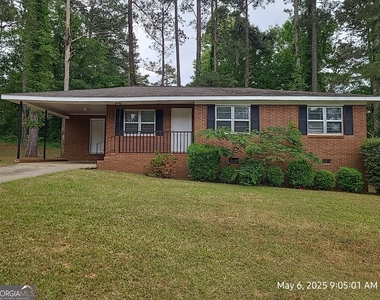 722 Cardinal Circle - Photo Thumbnail 1