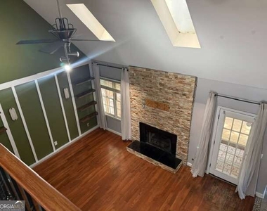 839 Michael Lee Way - Photo Thumbnail 40