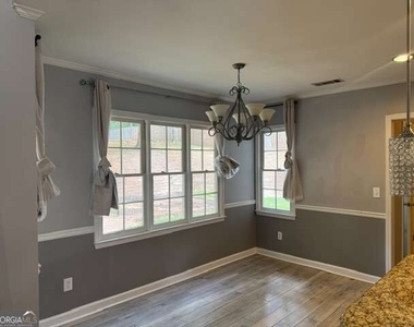 839 Michael Lee Way - Photo Thumbnail 12