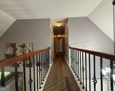 839 Michael Lee Way - Photo Thumbnail 38