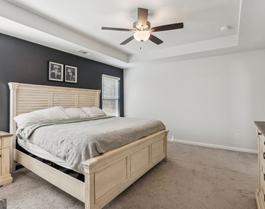 566 Skye Drive - Photo Thumbnail 9