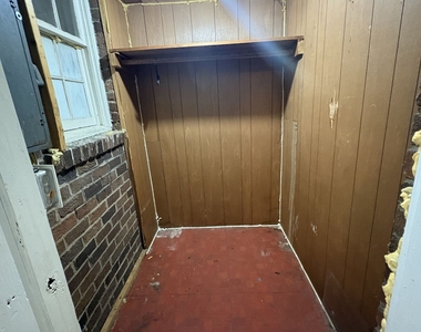 15 Elmwood Street Ne - Photo Thumbnail 5