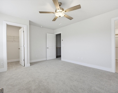 139 Chastain Drive - Photo Thumbnail 15