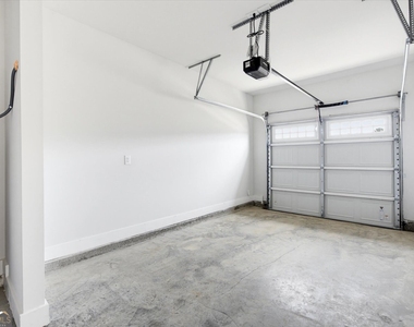 139 Chastain Drive - Photo Thumbnail 22