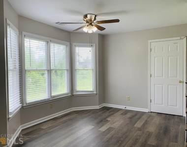 61 Garden Hills Drive - Photo Thumbnail 9