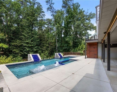 4036 Statewood Road Ne - Photo Thumbnail 14