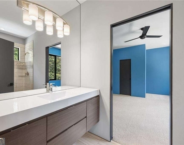 4036 Statewood Road Ne - Photo Thumbnail 73