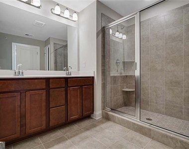 126 Reagan Street - Photo Thumbnail 23