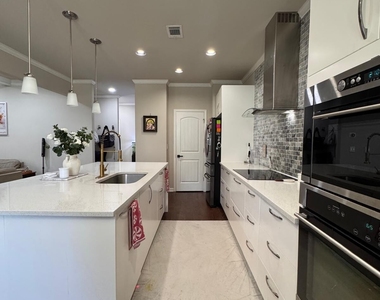 5786 Apple Grove Road - Photo Thumbnail 5
