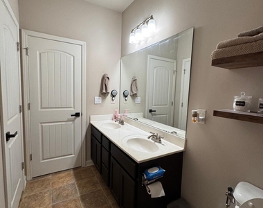 5786 Apple Grove Road - Photo Thumbnail 17