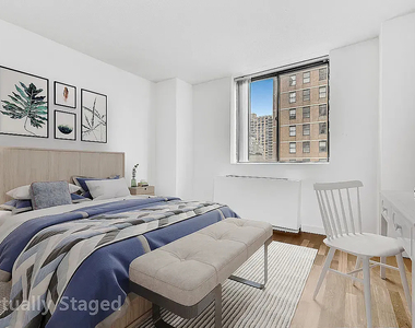 32nd &  Lexington Avenue - Photo Thumbnail 3