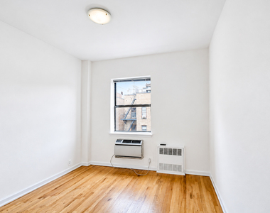 201 East 12th Street - Photo Thumbnail 4