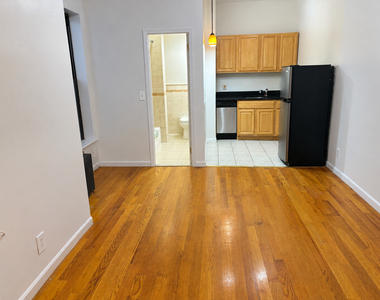 West 130th Street and Convent Ave - Photo Thumbnail 2