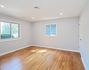 96 Newton Sparta Rd - Photo Thumbnail 10