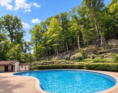 125 Patriots Rd - Photo Thumbnail 13