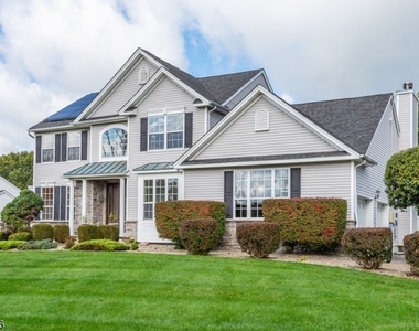 22 Saunders Ln - Photo Thumbnail 30