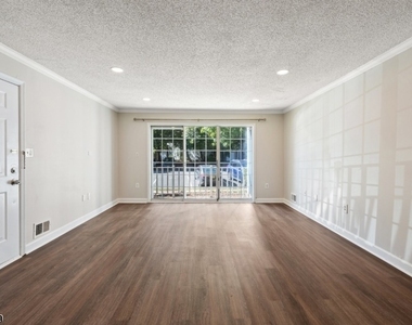 77 Sapphire Ln - Photo Thumbnail 4