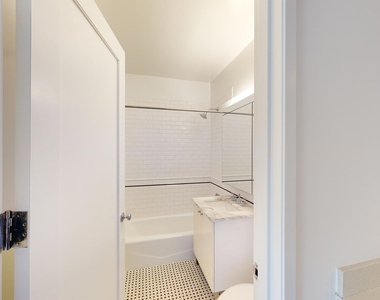 808 Columbus Ave - Photo Thumbnail 3