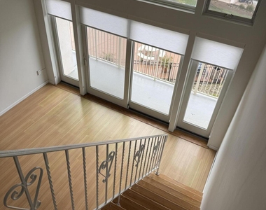 448 Ocean Avenue N - Photo Thumbnail 2