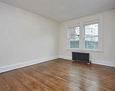 22-74 33rd Street - Photo Thumbnail 5