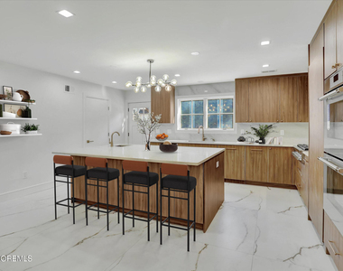 243 Woodcrest Road - Photo Thumbnail 6