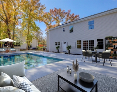 243 Woodcrest Road - Photo Thumbnail 2