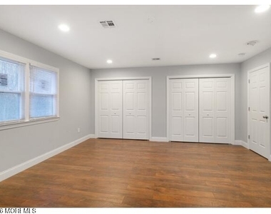370 Smithburg Road - Photo Thumbnail 9
