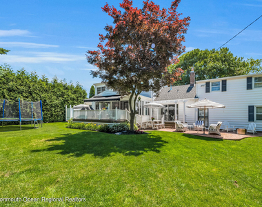 200 Lorraine Avenue - Photo Thumbnail 32