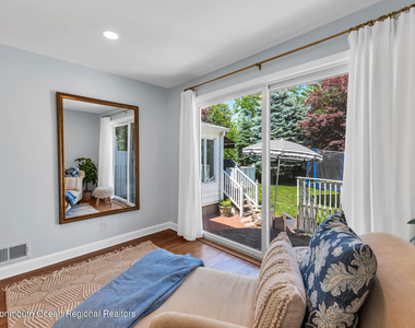 200 Lorraine Avenue - Photo Thumbnail 22