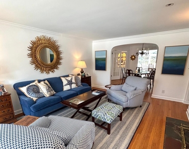 200 Lorraine Avenue - Photo Thumbnail 9