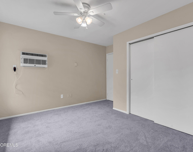 30 Meadow Green Circle - Photo Thumbnail 15