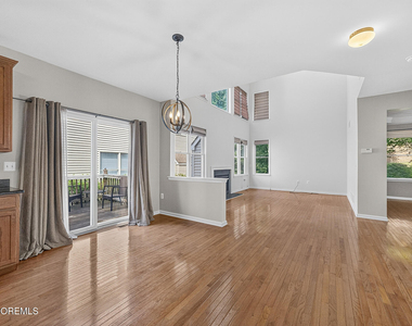 25 Brittany Court - Photo Thumbnail 17