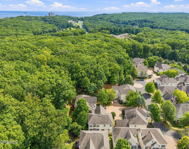 25 Brittany Court - Photo Thumbnail 35