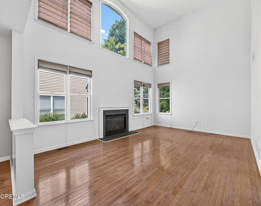 25 Brittany Court - Photo Thumbnail 12