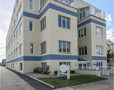 15 Garfield Avenue - Photo Thumbnail 19