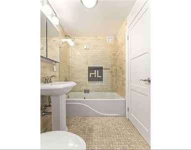 West 93rd Street - Photo Thumbnail 11