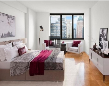 West 56th Street - Photo Thumbnail 1
